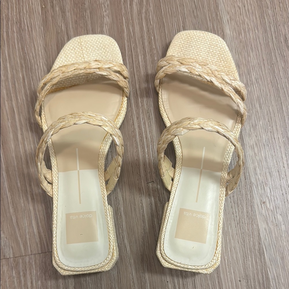Dolce Vita Cream Sandals Square Toe Minimalist Design